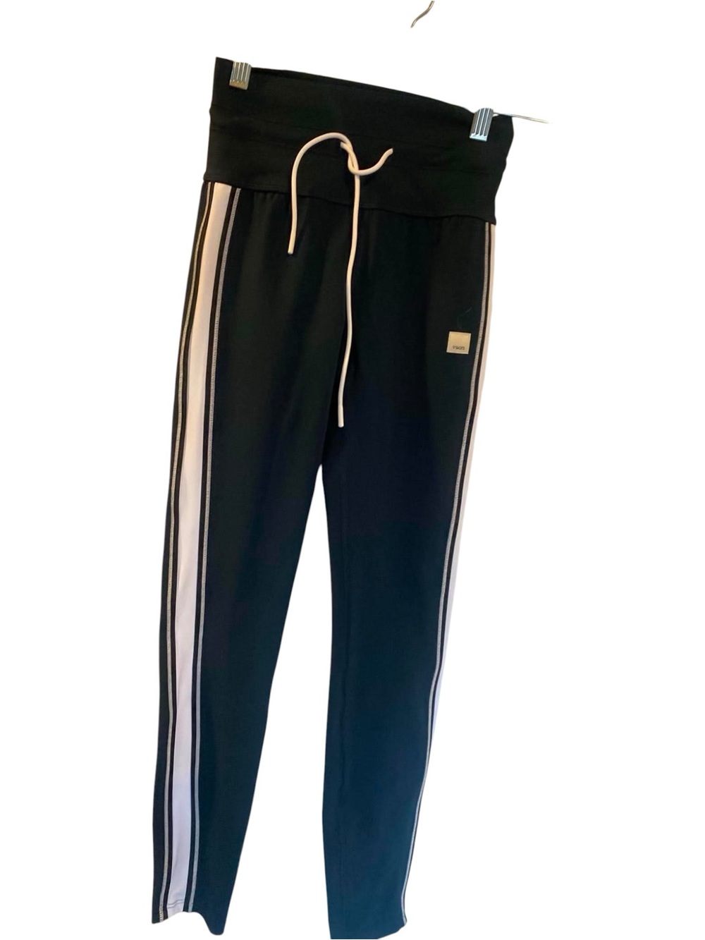 NWT Vuori Daily Track Legging BLACK Size: L